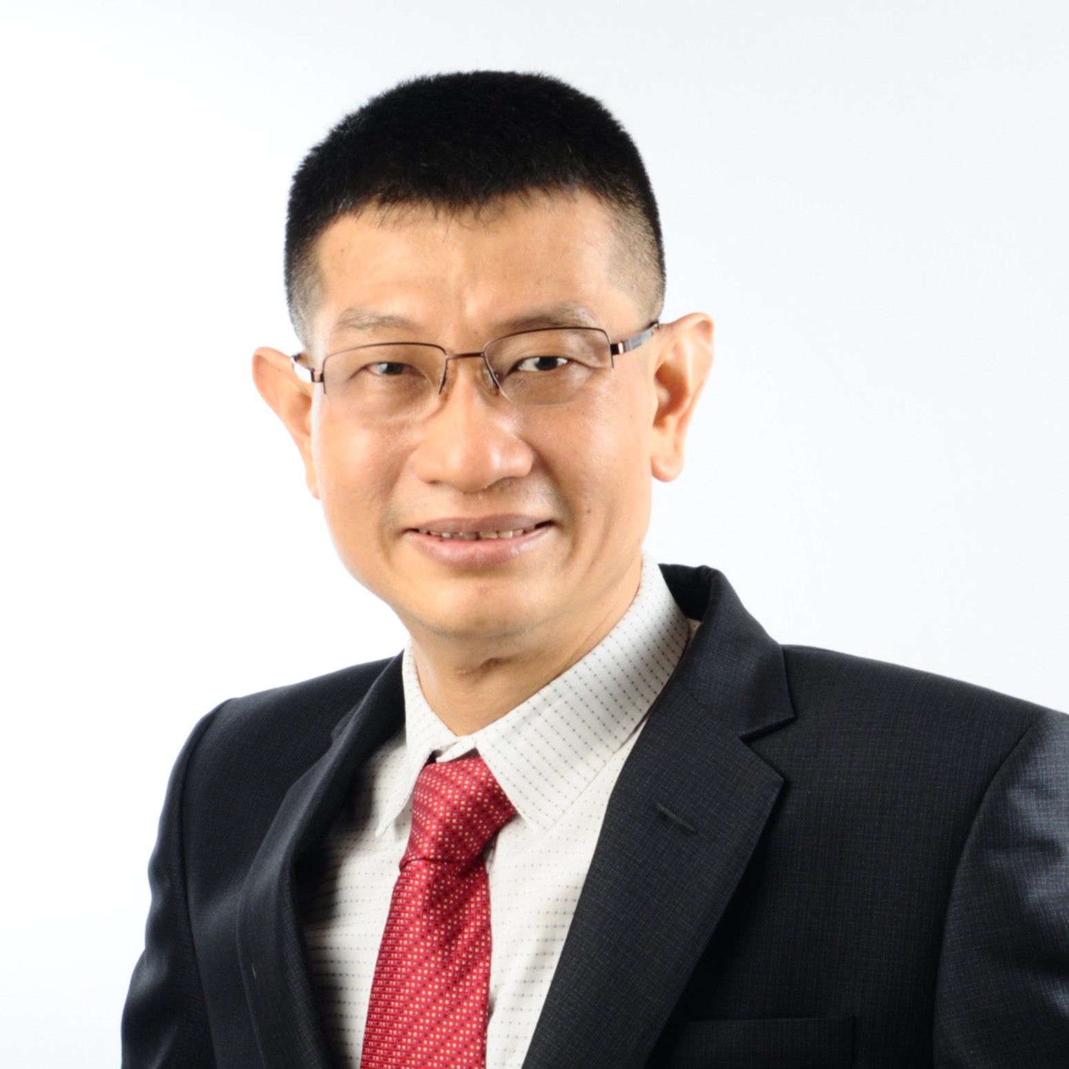 Foto Dr. Ricky Ichsan